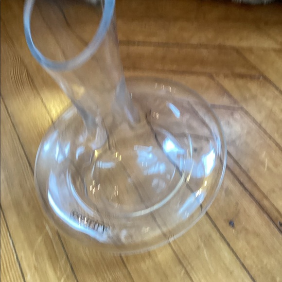Comfify glass wine decanter  10” high 9” wide - Picture 7 of 7